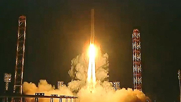 Các nhà khoa học Nga có 3 ngày để cứu lấy phi thuyền Phobos-Grunt