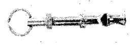 Các chiến sĩ công an huấn luyện chó nghiệp vụ thường sử dụng chiếc còi như hình ảnh bên. Khi thổi, còi này phát ra âm, đó là