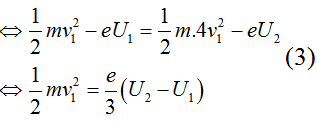 .

Theo định lí động năng, ta có:

Thay (3) vào (1) ta được:

Theo công thức Anhxtanh, ta có:

Từ (4) và (5) suy ra: