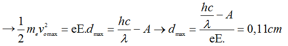 Đáp án:  D

Áp dụng định lý biến thiên động năng ta có:

(vì lực điện trường tác dụng lên e có chiều ngược với chiều điện trường)

dmax là quãng đường tối đa mà vật đi được trong điện trường.