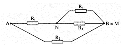 Lời giải

Đáp án đúng: C

Vì ampe kế có điện trở rất nhỏ nên M và B cùng điện thế.

=> Chập M và B mạch điện được vẽ như hình.

Ta có R2 // (R1 nt (R3//R4))

\(\begin{array}{l}\frac{1}{{{R_{34}}}} = \frac{1}{{{R_3}}} + \frac{1}{{{R_4}}} = > {R_{34}} = \frac{{{R_3}.{R_4}}}{{{R_3} + {R_4}}} = \frac{{6.2}}{{6 + 2}} = 1,5\Omega \\{R_{134}} = {R_1} + {R_{34}} = 6 + 1,5 = 7,5\Omega \end{array}\)

Điện trở tương đương của toàn mạch:

\[\frac{1}{R} = \frac{1}{{{R_2}}} + \frac{1}{{{R_{134}}}} = > R = \frac{{{R_2}.{R_{134}}}}{{{R_2} + {R_{134}}}} = \frac{{6.7,5}}{{6 + 7,5}} = \frac{{10}}{3}\Omega \]