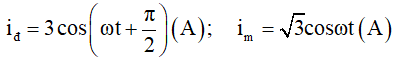 /span>

Biểu thức cường độ dòng điện khi K đóng và K mở

Như vậy dòng điện khi K đóng sớm pha π/2 so với dòng điện khi K mở.

Vẽ giản đồ vectơ kép như hình bên.

Lưu ý: hiệu điện thế hai đầu đoạn mạch trong cả hai trường hợp khi K đóng và K mở là như nhau, nên hình chiếu của  xuống phương  và    tương ứng cho biết URđ và URm

 

Vậy hệ số công suất của mạch khi K đóng là cosφ =   √3/2