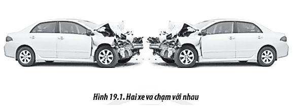 Trong các vụ tai nạn trực diện, đầu xe là phần bị hư hại nhiều nhất (bị biến dạng hoặc thậm chí vỡ thành các mảnh nhỏ) như Hình 19.1. Tại sao các kĩ sư