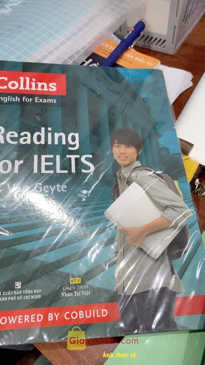 Giảm giá [Mã 20%] Collins Reading for IELTS (128.000Đ). Huhu mua sách về để học mà lười như hủi luôn, mua hơn tháng mang. 