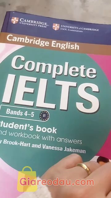 Giảm giá [Mã 25%] Complete IELTS Band 4-5, 5-6.5, 6.5-7.5 (Lẻ, Trọn bộ) (Màu). Sách photo ạ. Sách chưa sử dụng nhưng có vẻ cũ. Mép sách bị cong.. 