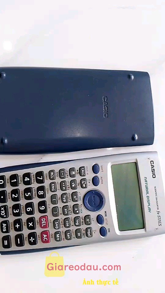 Giảm giá (Hàng cũ) Máy tính Casio 570ES và 570VN chính hãng. Mới dùng chưa biết chất lượng thế nào. Dù đã qua sử dụng nhưng. 