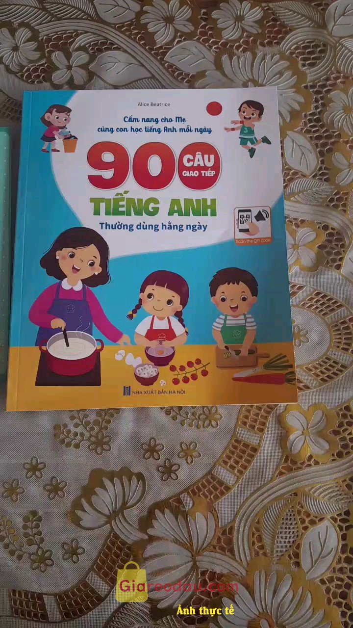 Giảm giá [Mã 44%] Sách -900 Câu Tiếng Anh Giao Tiếp Thường Dùng Hằng Ngày- Cùng con học tiếng anh mỗi ngày. Giao hàng nhanh, bảo vệ tốt, chăm sóc khách hàng  good, thông tin về  xuất sứ và. 