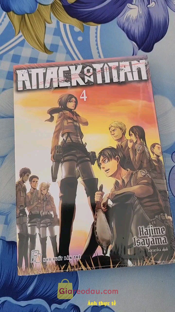 Giảm giá [Mã 10%] Sách Attack On Titan 04 (NXB Trẻ). Truyện chất lượng tốt, nội dung hay, xứng đáng mua sưu tầm. Shop. 