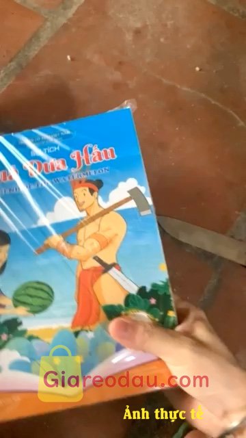 Giảm giá [Mã 38%] Sách Combo 20 Quyển Truyện Cổ Tích Cho Bé song ngữ có quét mã QR nghe kể chuyện Tiếng Việt bằng điện thoại. Giao hàng nhánh ở nhà mà em có thể là gì đâu em ạ em không có ai làm cho anh đấy. 