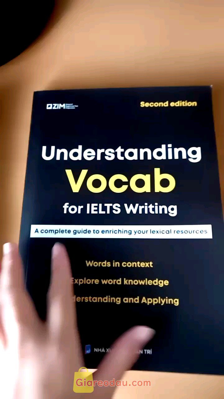 Giảm giá [Mã 5%] Sách Combo Understanding Vocab for IELTS 2nd Edition - Từ và cụm từ cho 18 chủ đề trong bài thi IELTS. Giấy sách sạch, đẹp. Shop đóng gói rất kỹ ạ. Về nội dung thì. 