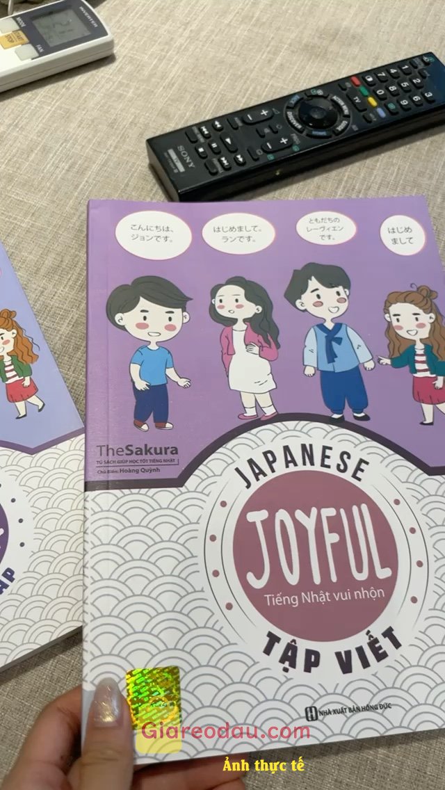 Giảm giá Sách Joyful Japanese - Tiếng Nhật Vui Nhộn Phần Tập Viết. Chất lượng tuyệt vời. Dễ hiểu . Hình ảnh sinh động. Mua lần 2. Sách rất xinh, giao. 