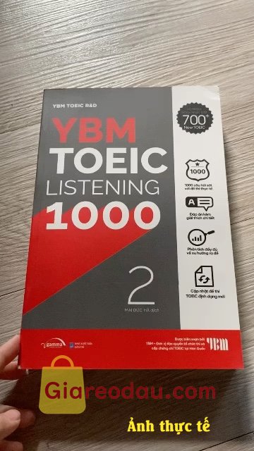Giảm giá [Mã 25%] Sách: Lẻ/Combo YBM TOEIC Listening 1000 Vol.1+2. Sách đẹp dễ nhìn, mình rất thích chất giấy. Có phần giải thích. 