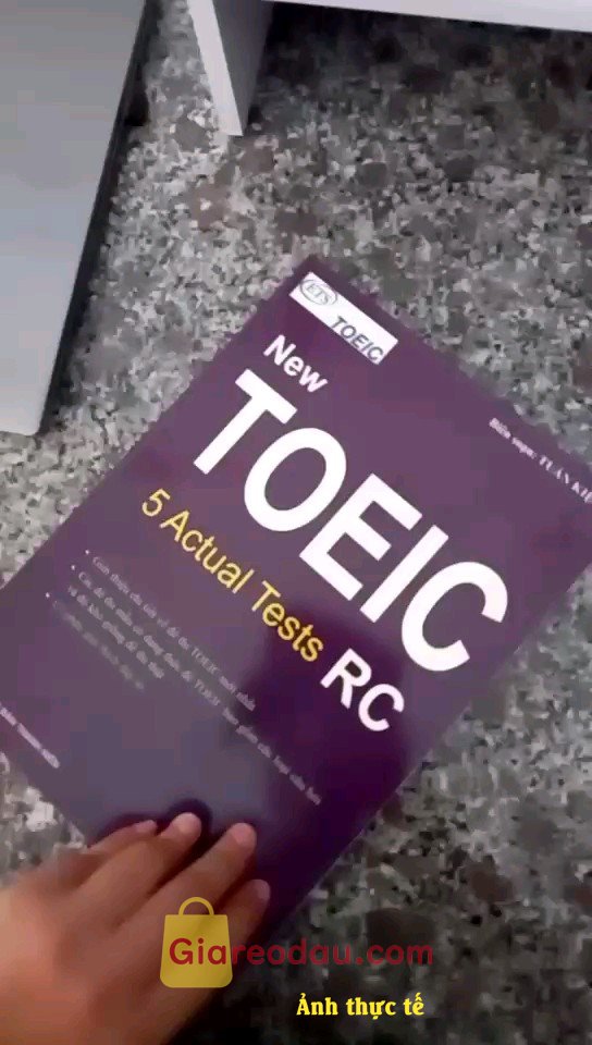 Giảm giá [Mã 20%] Sách New TOEIC 5 Actual Tests RC. Sách tốt, bìa đẹp, chưa đọc nên không biết ra sao nhưng săn được 9k quá hời kkkkk.. 