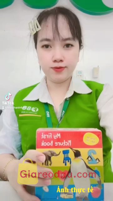 Giảm giá Sách Thư viện hình ảnh đầu tiên cho Bé My First Picture Book Song Ngữ Việt Anh Bìa Cứng Bộ 10 Cuốn. Con trai mình rất thích. Màu sắc đẹp ảnh săm soi miết. Mặc dù chưa. 