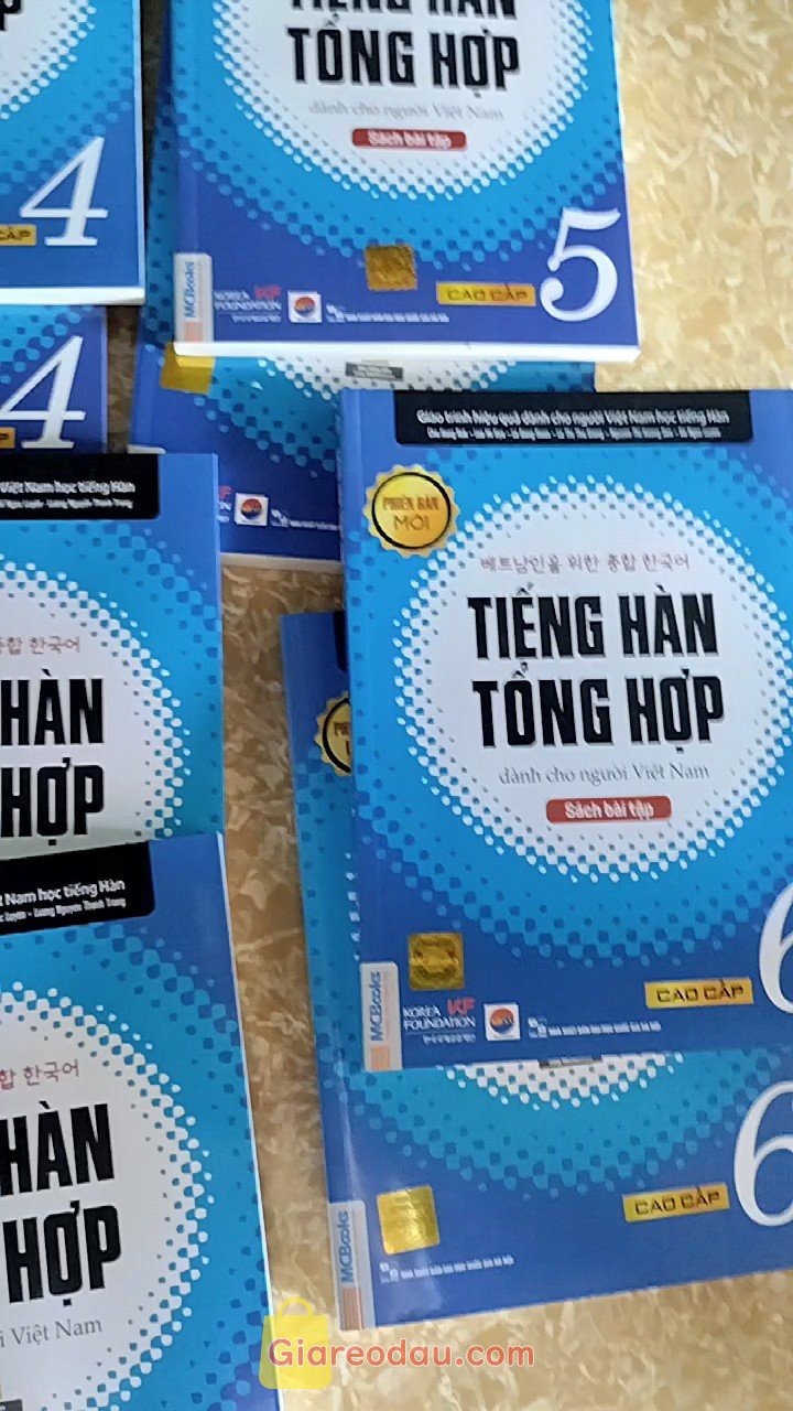 Giảm giá [Mã 30%] Sách Tiếng Hàn tổng hợp dành cho người Việt Nam Phiên bản đen trắng (Lẻ/Combo). Giao hàng nhanh, nhiệt tình . Cho bạn nào có ý định học tiếng nên. 